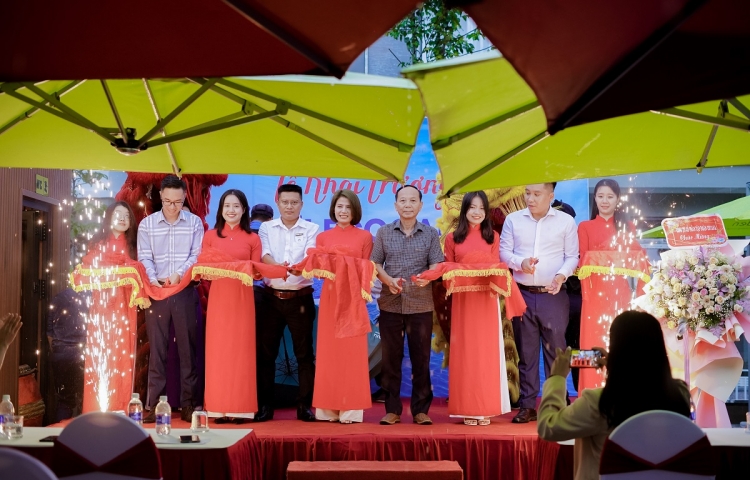 Lễ khai trương bể bơi Ecogarden